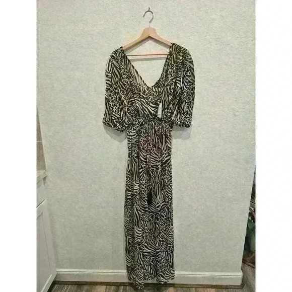 NWT. Express. MAXI DRESS Animal Print. SIZE SMALL - Picture 4 of 13